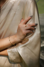 Load image into Gallery viewer, Luna
